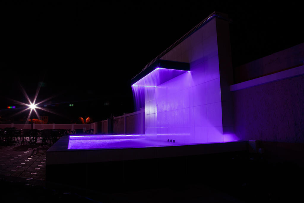 Hotel Oasis Podgorica Buitenkant foto
